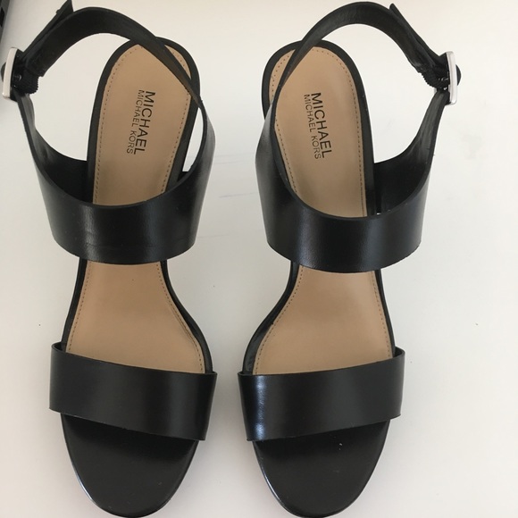 michael kors claudia sandal